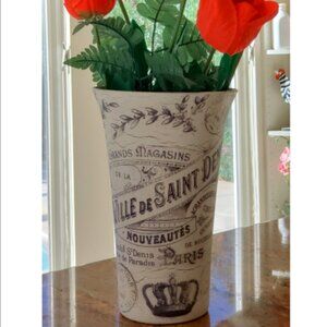 Brand New - 🌷Hand-Painted Glass Shabby Chic Flower Vase🌷